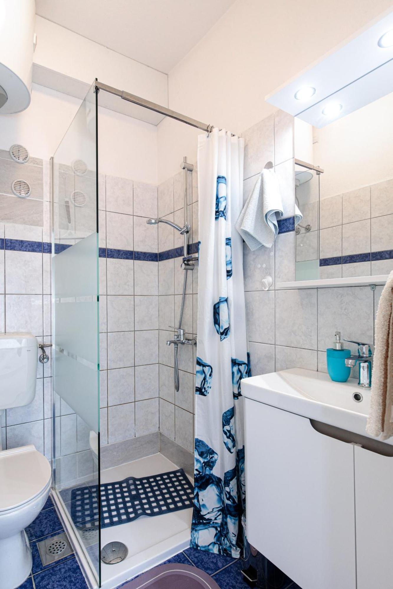 Apartment Todor คิร์ก ภายนอก รูปภาพ