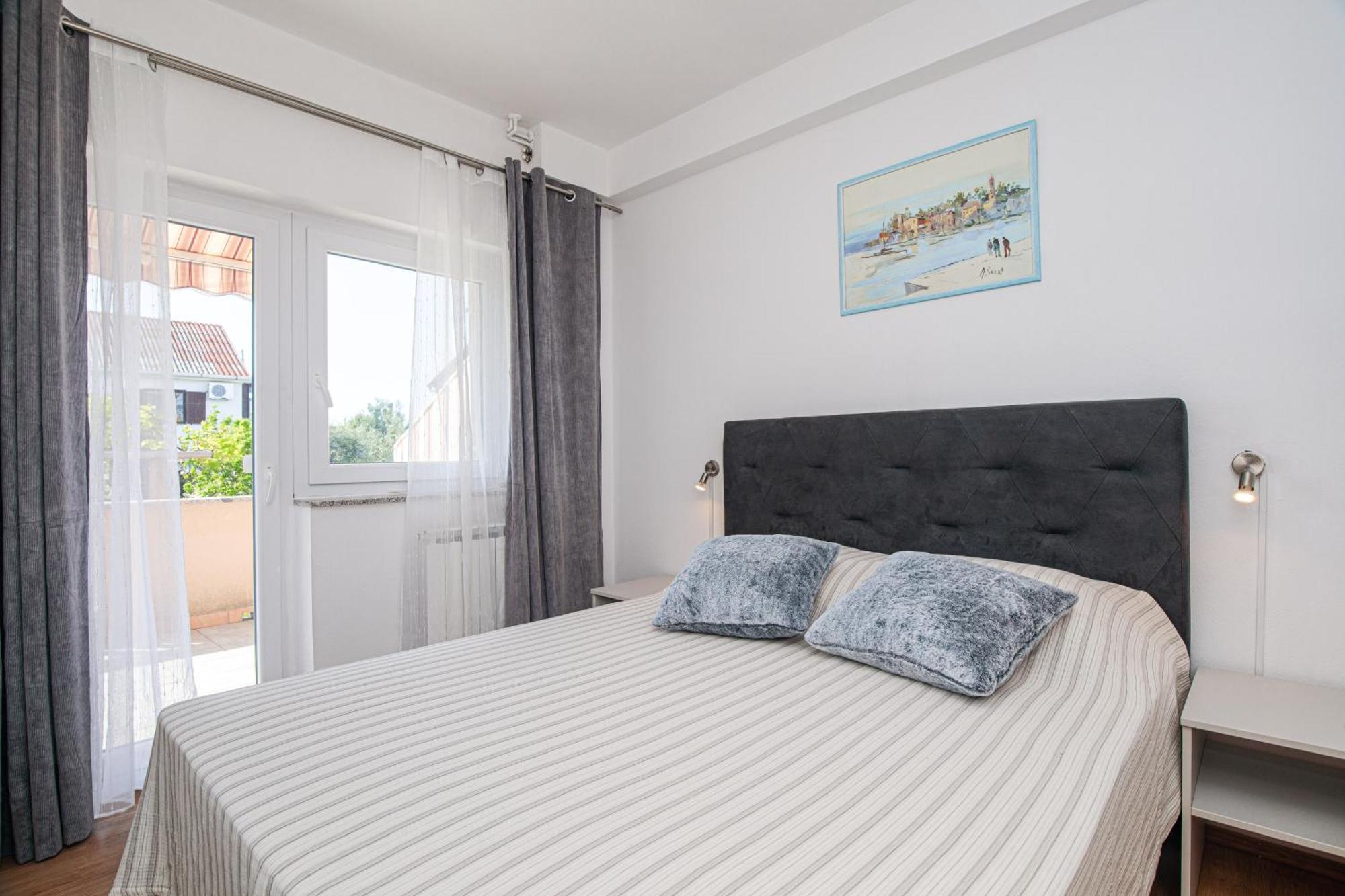 Apartment Todor คิร์ก ภายนอก รูปภาพ