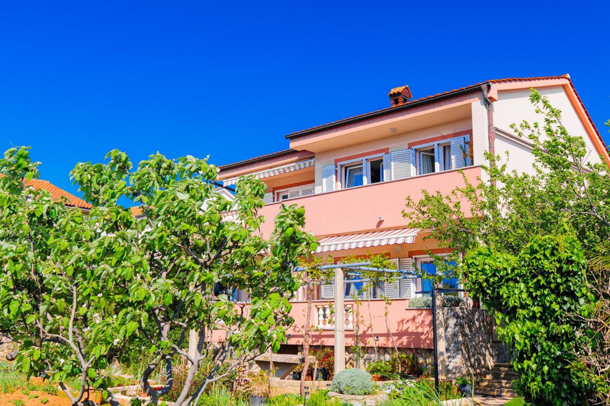Apartment Todor คิร์ก ภายนอก รูปภาพ